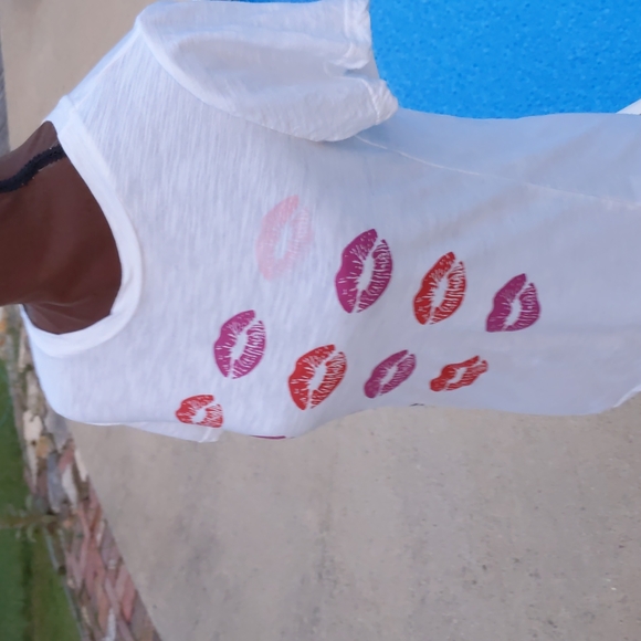 Built by Dreamers White Cotton TShirt with Shades - Picture 7 of 9